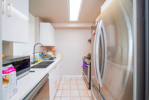 1604-811 Helmcken Street, Vancouver, BC 