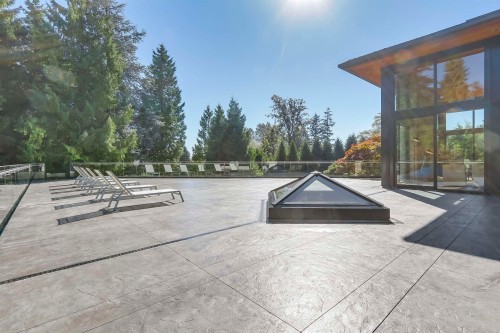 1243 Chartwell Place, West Vancouver, BC 