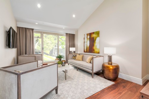 1243 Chartwell Place, West Vancouver, BC 