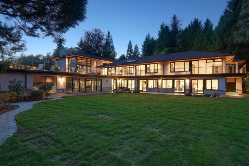 1243 Chartwell Place, West Vancouver, BC 