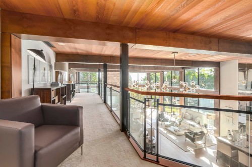 1243 Chartwell Place, West Vancouver, BC 