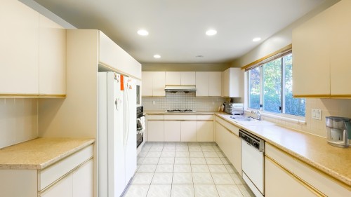 3491 34Th Avenue W, Vancouver, BC 