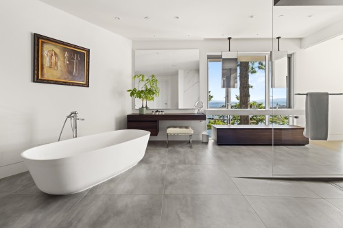 5225 Gulf Place, West Vancouver, BC 