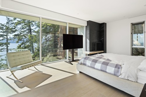 5225 Gulf Place, West Vancouver, BC 