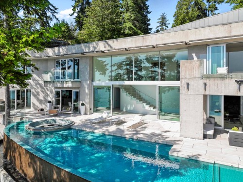 5225 Gulf Place, West Vancouver, BC 