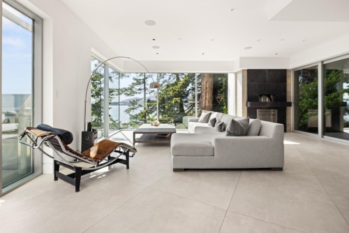 5225 Gulf Place, West Vancouver, BC 
