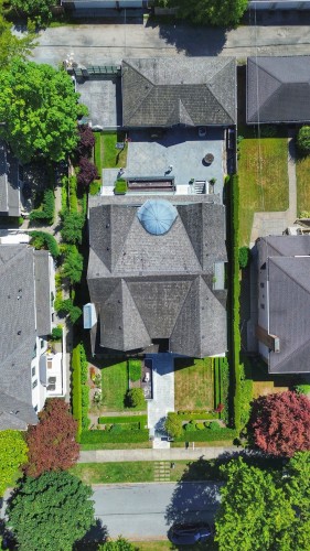 1542 28Th Avenue W, Vancouver, BC 