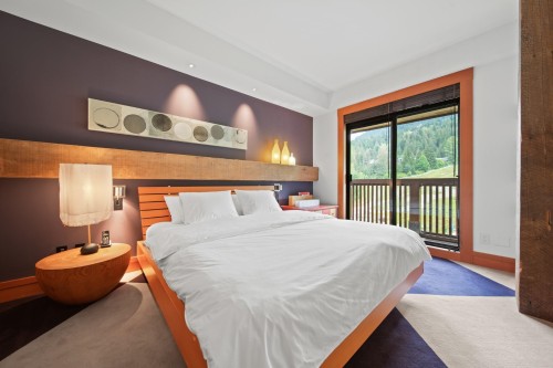 614-2202 Gondola Way, Whistler, BC 