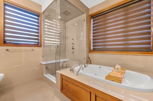 4085 36Th Avenue W, Vancouver, BC 