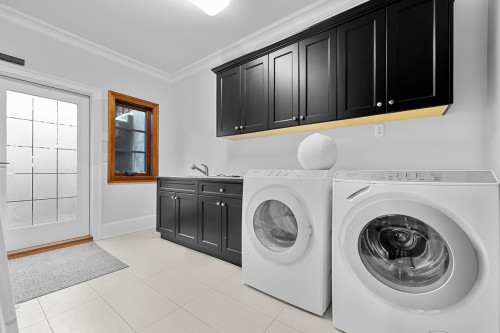 4085 36Th Avenue W, Vancouver, BC 