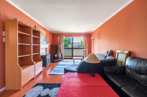 222-7480 St. Albans Road, Richmond, BC 