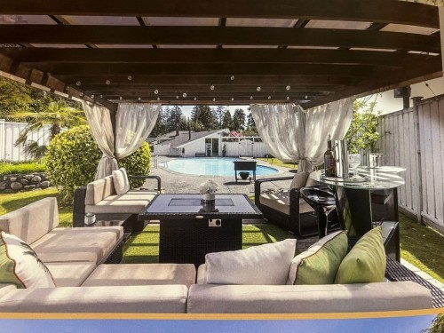 695 Burley Drive, West Vancouver, BC 