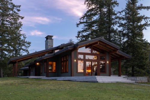B Turnagain Island, Halfmoon Bay, BC 
