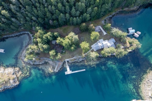 B Turnagain Island, Halfmoon Bay, BC 