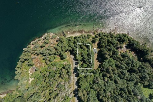 6051 Kingfisher Avenue, Sechelt, BC 