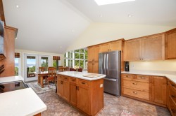 423 Felix Jack Road  Mayne Island, BC V0N 2J2