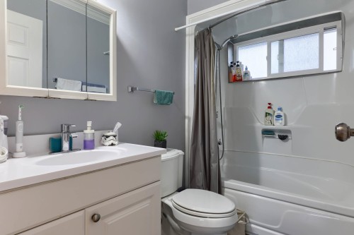 8800 Ashby Place, Richmond, BC 