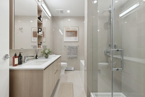 3301-618 Carnarvon Street, New Westminster, BC 