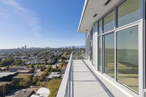 3301-618 Carnarvon Street, New Westminster, BC 