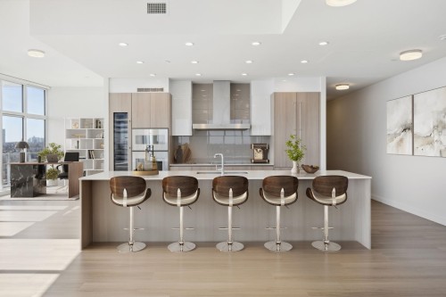 3301-618 Carnarvon Street, New Westminster, BC 