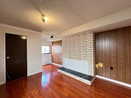 235 62Nd Avenue E, Vancouver, BC 