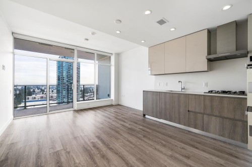 1303-6511 Sussex Avenue, Burnaby, BC 