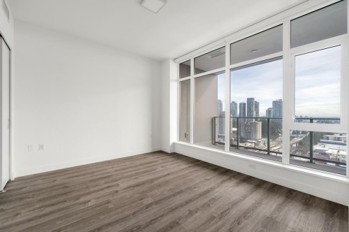 1303-6511 Sussex Avenue, Burnaby, BC 