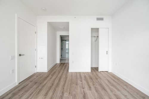 1303-6511 Sussex Avenue, Burnaby, BC 