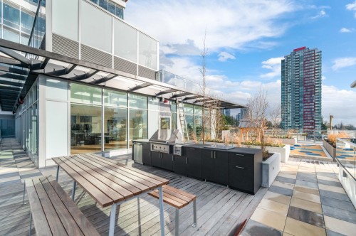 1303-6511 Sussex Avenue, Burnaby, BC 