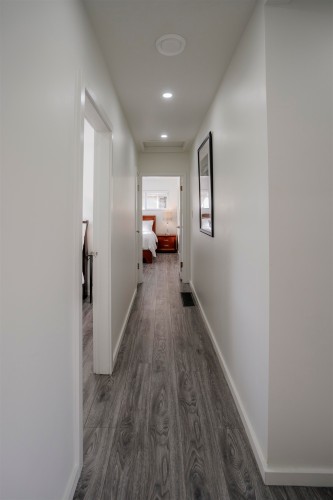 2813 St Johns Street, Port Moody, BC 