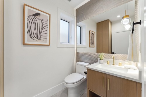 4868 Dumfries Street, Vancouver, BC 