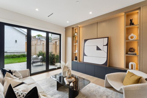 4868 Dumfries Street, Vancouver, BC 