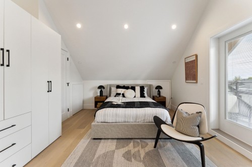 4868 Dumfries Street, Vancouver, BC 