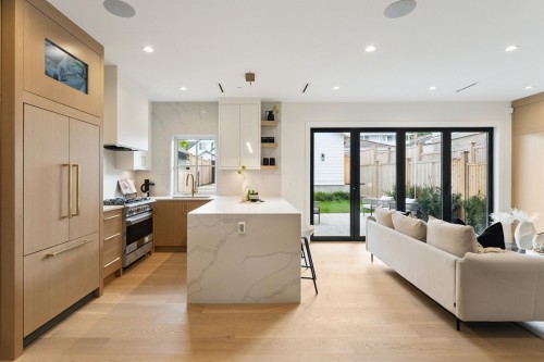 4868 Dumfries Street, Vancouver, BC 