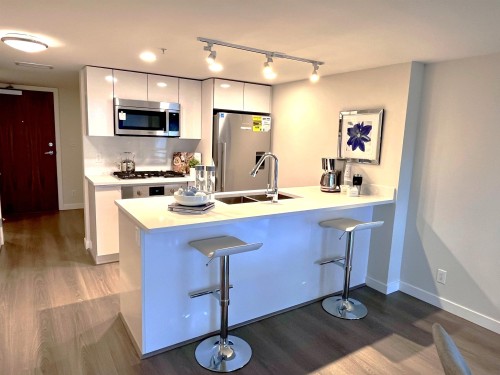 816-3328 Carscallen Road, Richmond, BC 