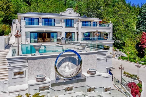 1121 Crestline Road, West Vancouver, BC 