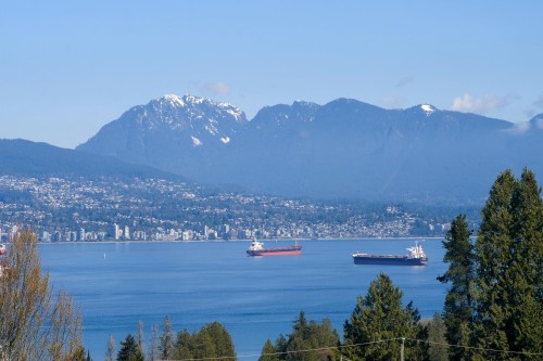 4557 4Th Avenue W, Vancouver, BC 