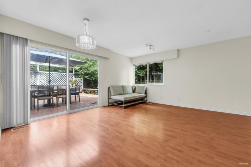 7331 Lismer Avenue, Richmond, BC 