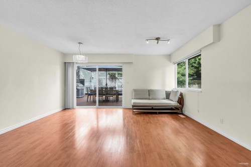 7331 Lismer Avenue, Richmond, BC 