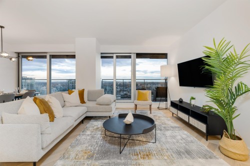 4906-1480 Howe Street, Vancouver, BC 