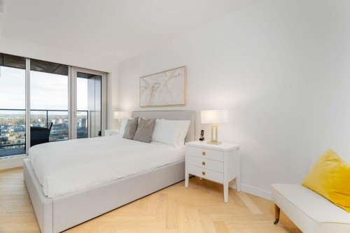 4906-1480 Howe Street, Vancouver, BC 