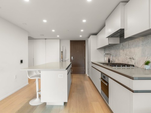 1104-889 Pacific Street, Vancouver, BC 