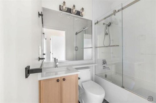 718 62Nd Avenue E, Vancouver, BC 