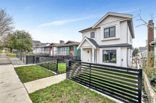 718 62Nd Avenue E, Vancouver, BC 