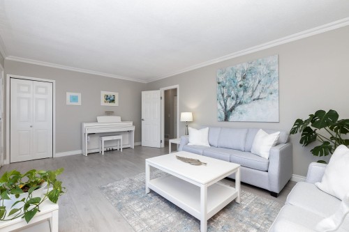 12437 202 Street  Maple Ridge, BC V2X 4T3