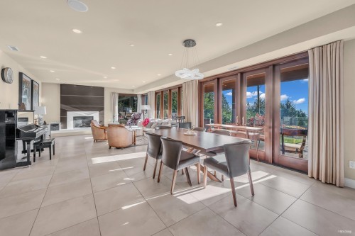 4742 Caulfeild Drive, West Vancouver, BC 