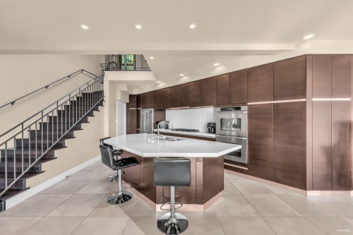 4742 Caulfeild Drive, West Vancouver, BC 