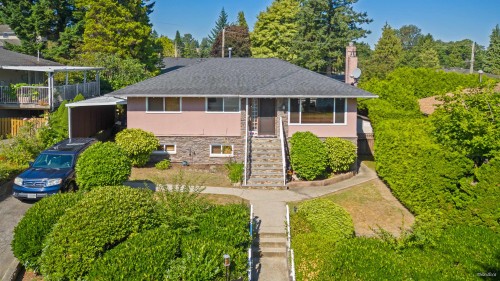 4965 Pioneer Avenue, Burnaby, BC 