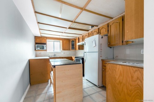 8200 Garden City Road, Richmond, BC 