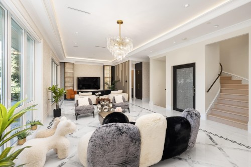 7061 Adera Street, Vancouver, BC 